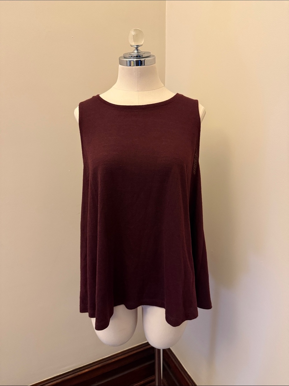LOFT Sleeveless Swing Tank - Burgundy
